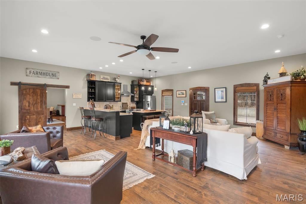 Walnut Lake - Residential