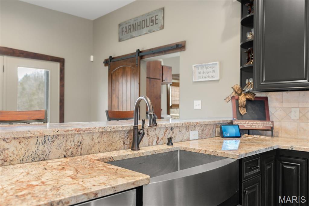 Walnut Lake - Residential