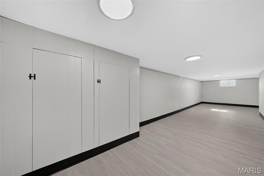 St Louis, Missouri 63137, United States, 3 Bedrooms Bedrooms, ,1 BathroomBathrooms,Residential,Pending,189549