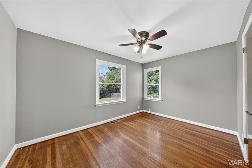 St Louis, Missouri 63137, United States, 3 Bedrooms Bedrooms, ,1 BathroomBathrooms,Residential,Pending,189549