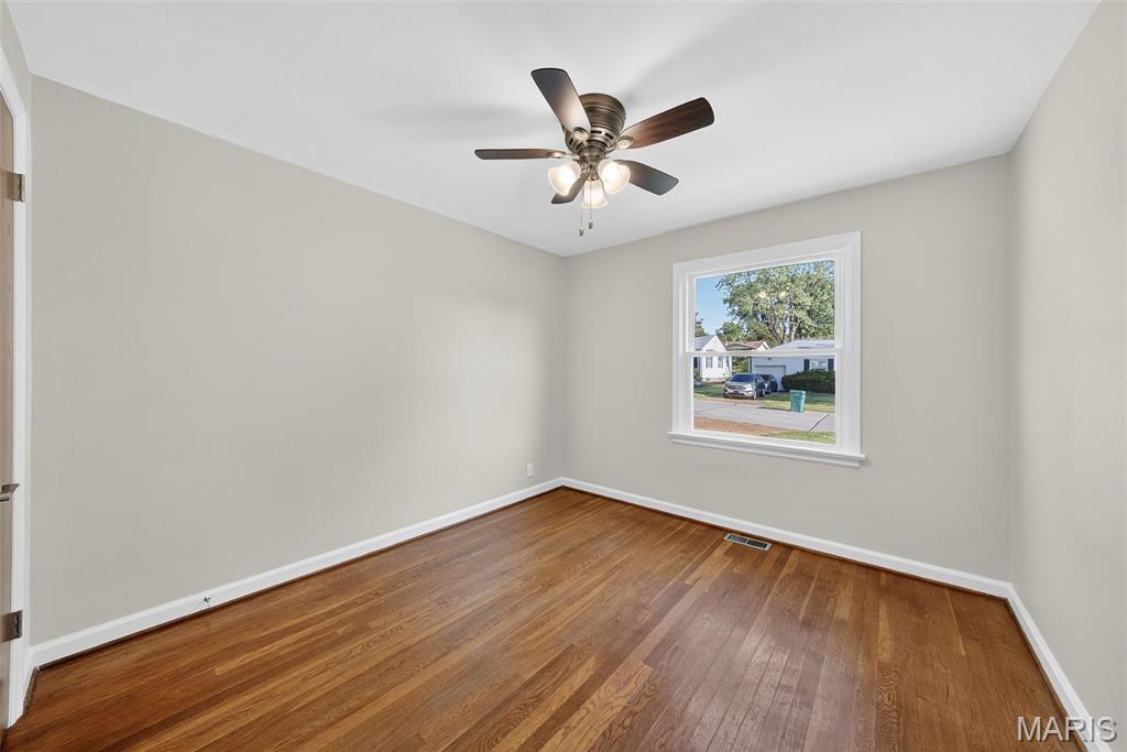 St Louis, Missouri 63137, United States, 3 Bedrooms Bedrooms, ,1 BathroomBathrooms,Residential,Pending,189549