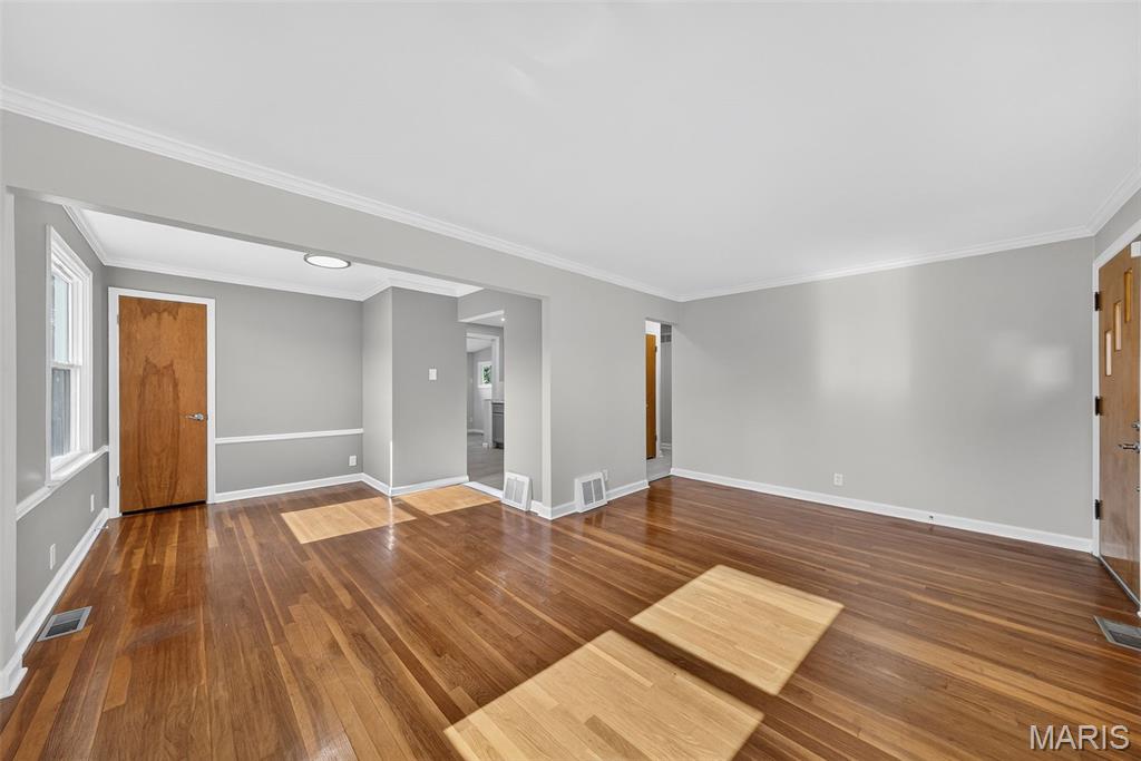 St Louis, Missouri 63137, United States, 3 Bedrooms Bedrooms, ,1 BathroomBathrooms,Residential,Pending,189549