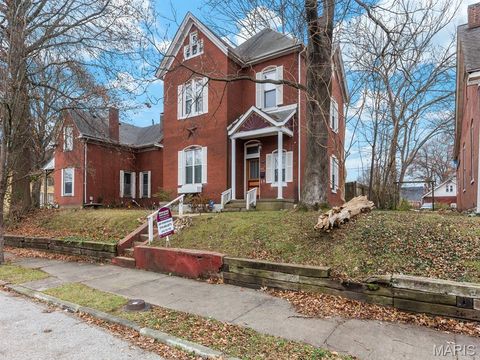 Photo of 520 E C Street, Belleville, IL 62220 (MLS # 25081233)