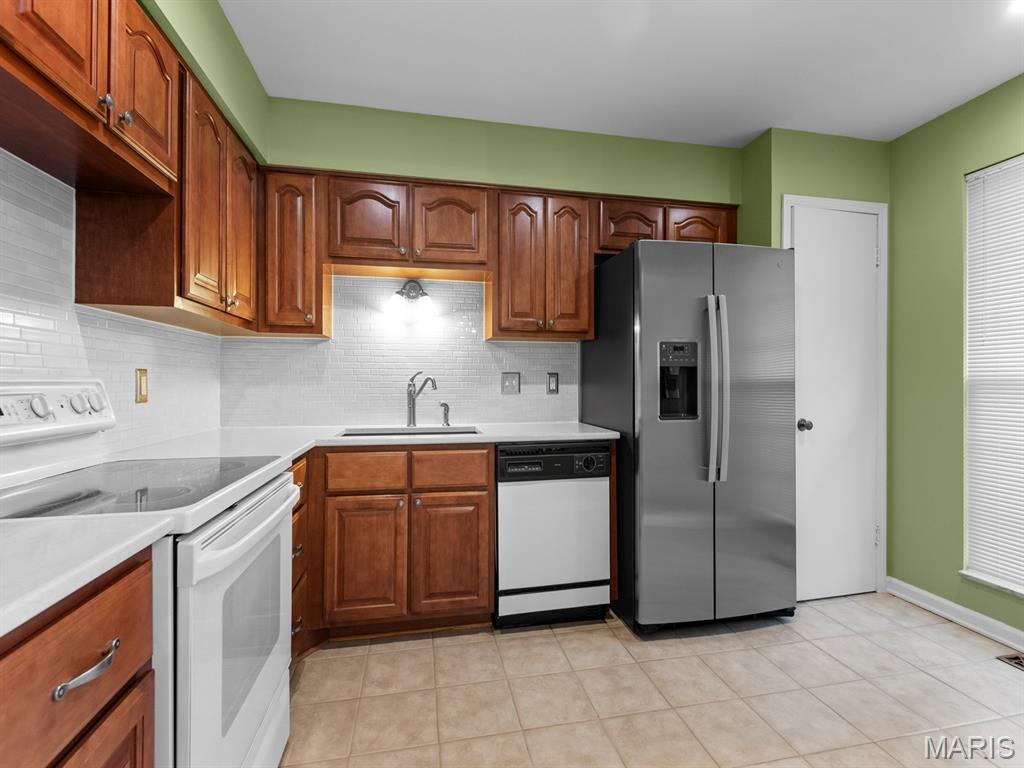 St Louis, Missouri 63129, United States, 3 Bedrooms Bedrooms, ,2 BathroomsBathrooms,Residential,Coming Soon,232302