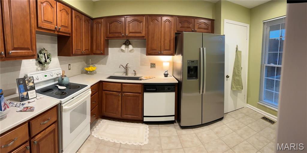 St Louis, Missouri 63129, United States, 3 Bedrooms Bedrooms, ,2 BathroomsBathrooms,Residential,Coming Soon,232302