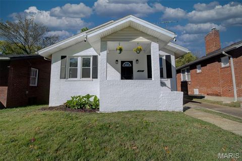 1085 Pennsylvania Avenue University City MO 63130