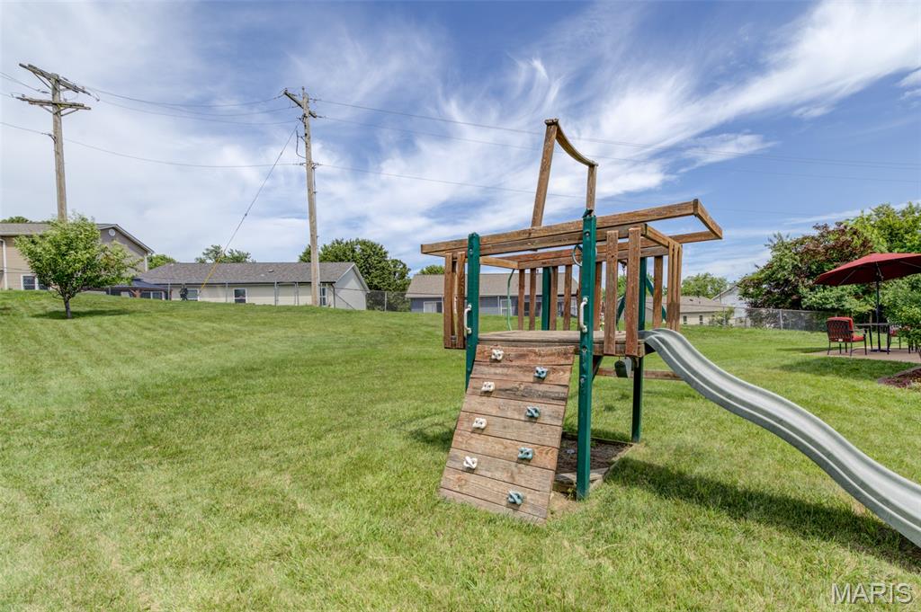 Sunny Brook Farm 03 - Residential