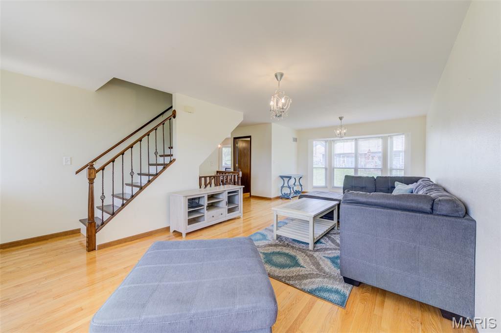 Sunny Brook Farm 03 - Residential