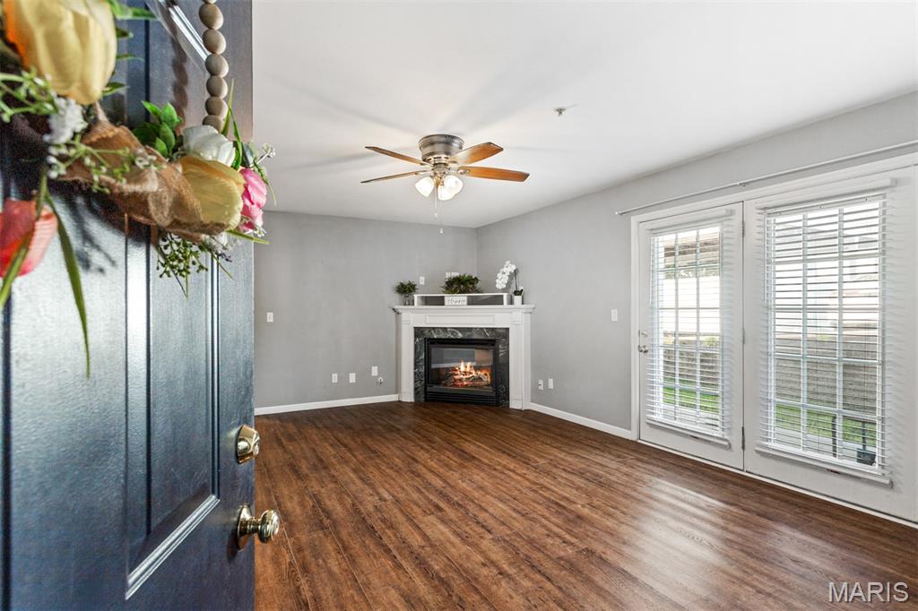 Towne Square Condo 3 - Residential