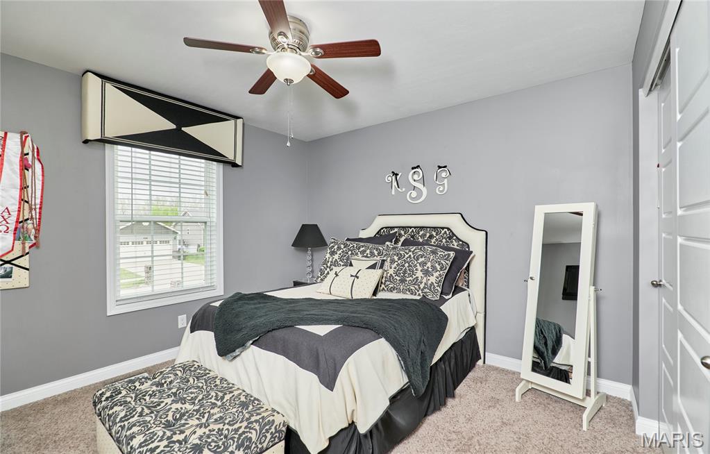 VLGS AT PRAIRIE BLUFFS - Residential