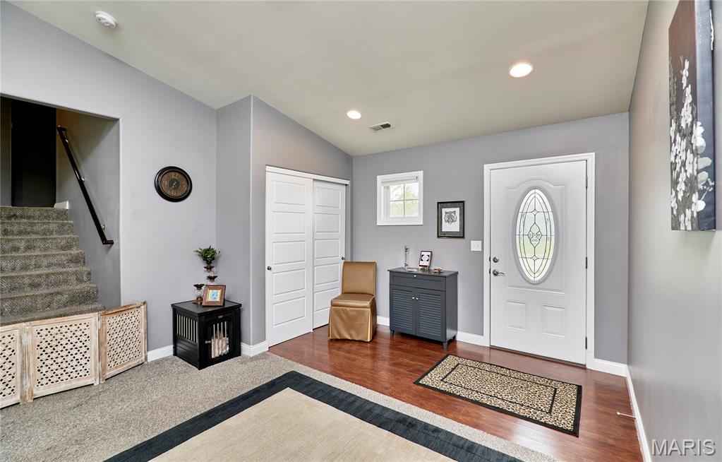 VLGS AT PRAIRIE BLUFFS - Residential