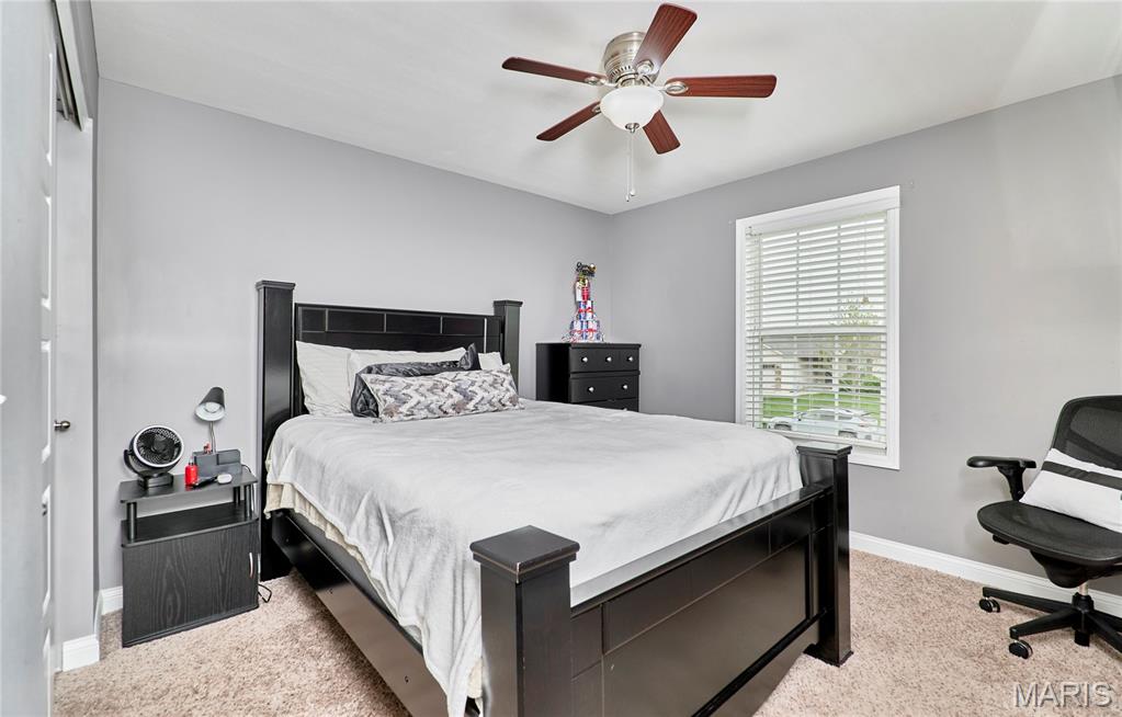 VLGS AT PRAIRIE BLUFFS - Residential