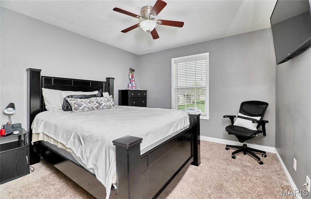 VLGS AT PRAIRIE BLUFFS - Residential