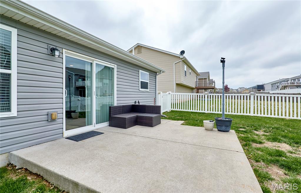 VLGS AT PRAIRIE BLUFFS - Residential