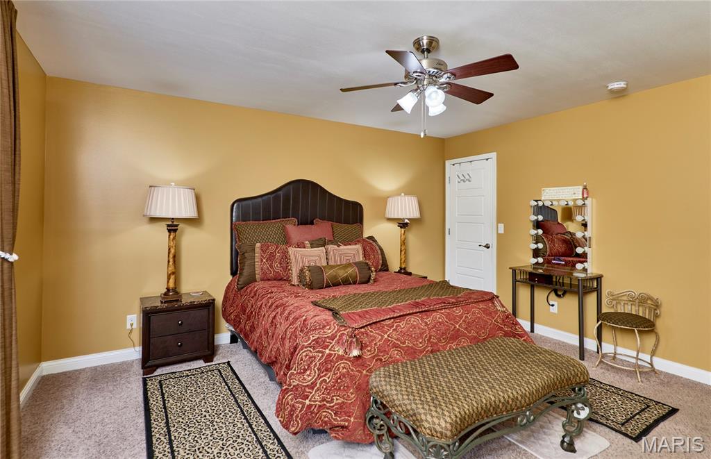 VLGS AT PRAIRIE BLUFFS - Residential