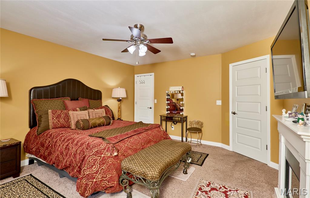 VLGS AT PRAIRIE BLUFFS - Residential