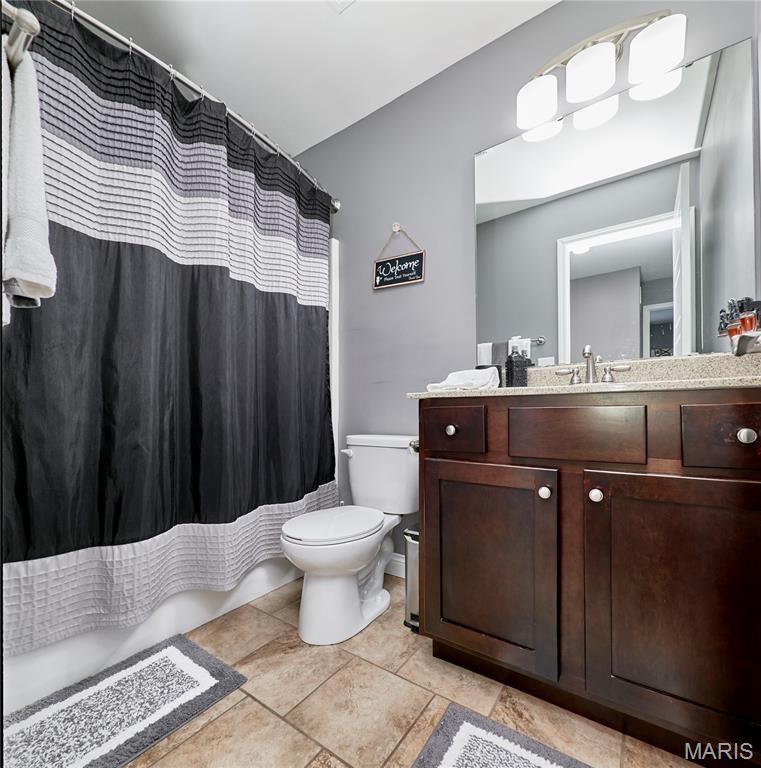 VLGS AT PRAIRIE BLUFFS - Residential