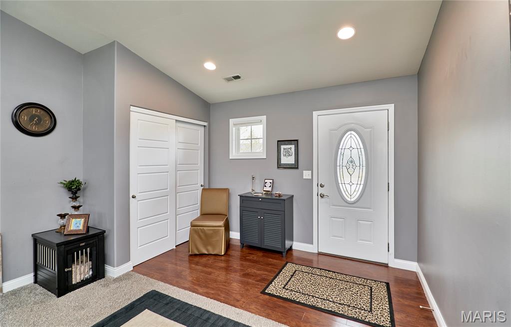 VLGS AT PRAIRIE BLUFFS - Residential