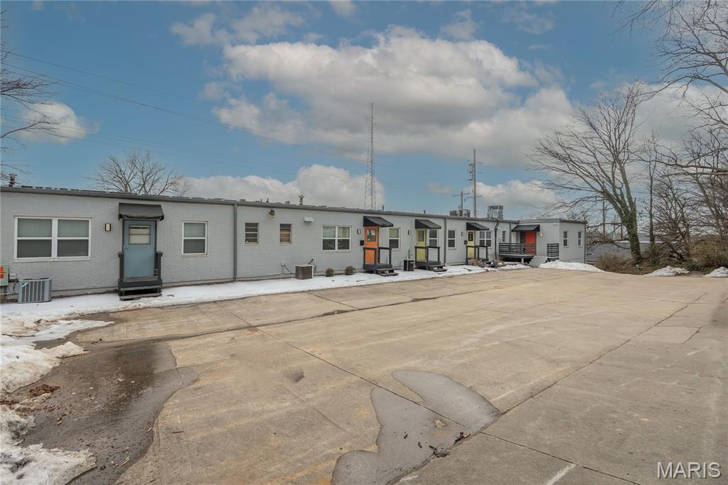 Longview Place - Commercial Sale