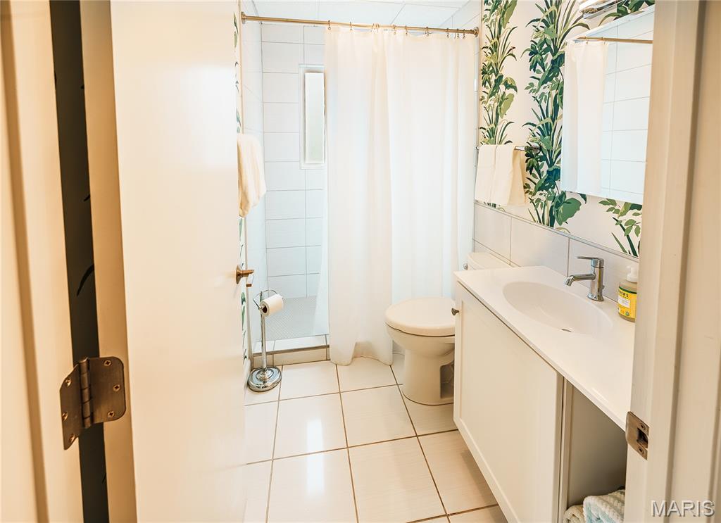 Longview Place - Commercial Sale