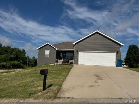 Photo of 119 Sun Valley Court, Jackson, MO 63755 (MLS # 26037989)