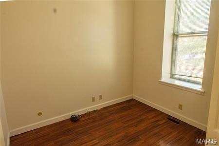 St Louis, Missouri 63104, United States, 2 Bedrooms Bedrooms, ,1 BathroomBathrooms,Residential,Active,150053