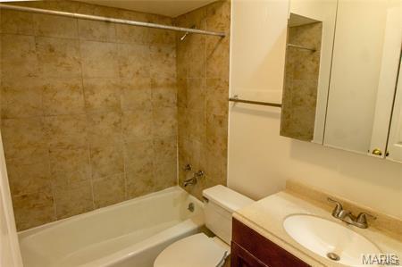 St Louis, Missouri 63104, United States, 2 Bedrooms Bedrooms, ,1 BathroomBathrooms,Residential,Active,150053