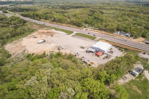 1655 Us Highway 67 Festus MO 63028