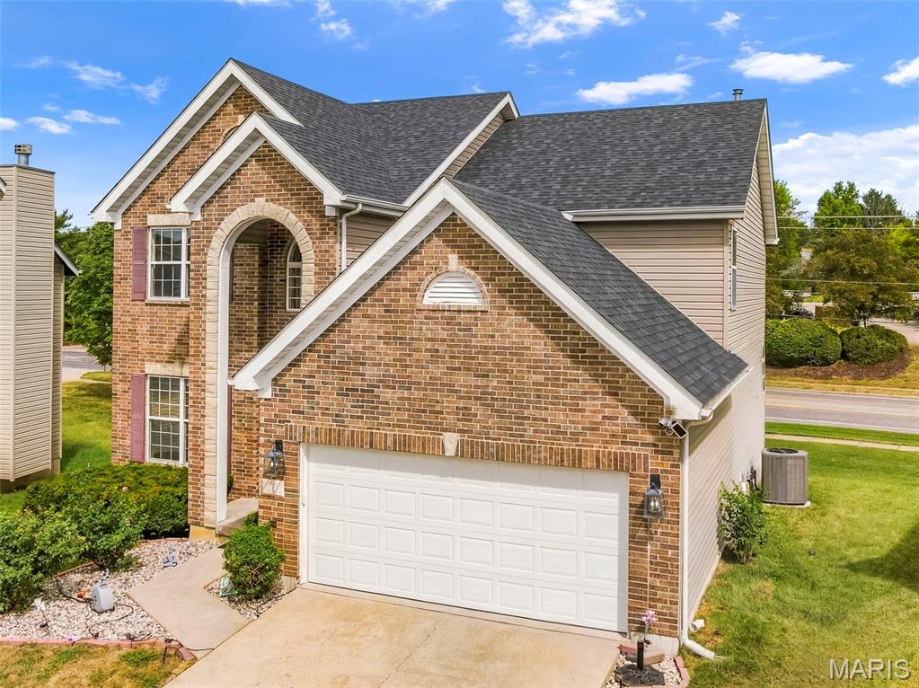 10 Ashbury Crossing Court