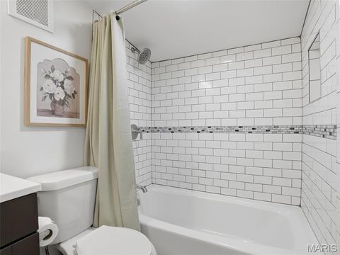 Tiny photo for 7439 Wellington Avenue, University City, MO 63130 (MLS # 26026769)