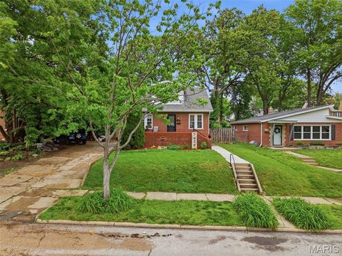 Tiny photo for 7439 Wellington Avenue, University City, MO 63130 (MLS # 26026769)