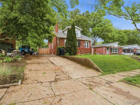 Tiny photo for 7439 Wellington Avenue, University City, MO 63130 (MLS # 26026769)