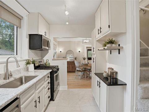 Tiny photo for 7439 Wellington Avenue, University City, MO 63130 (MLS # 26026769)