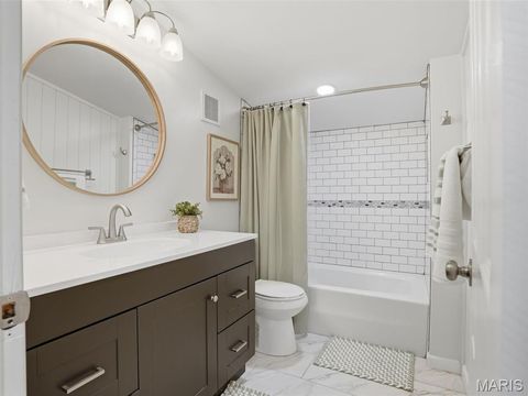 Tiny photo for 7439 Wellington Avenue, University City, MO 63130 (MLS # 26026769)