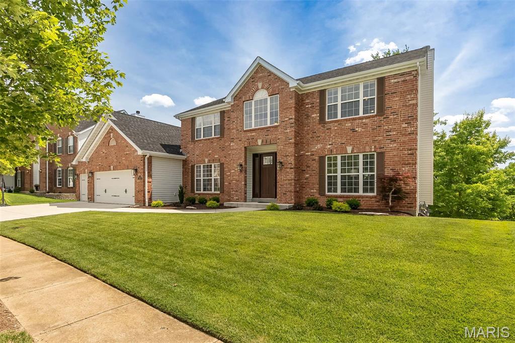 733 Castle Ridge Drive