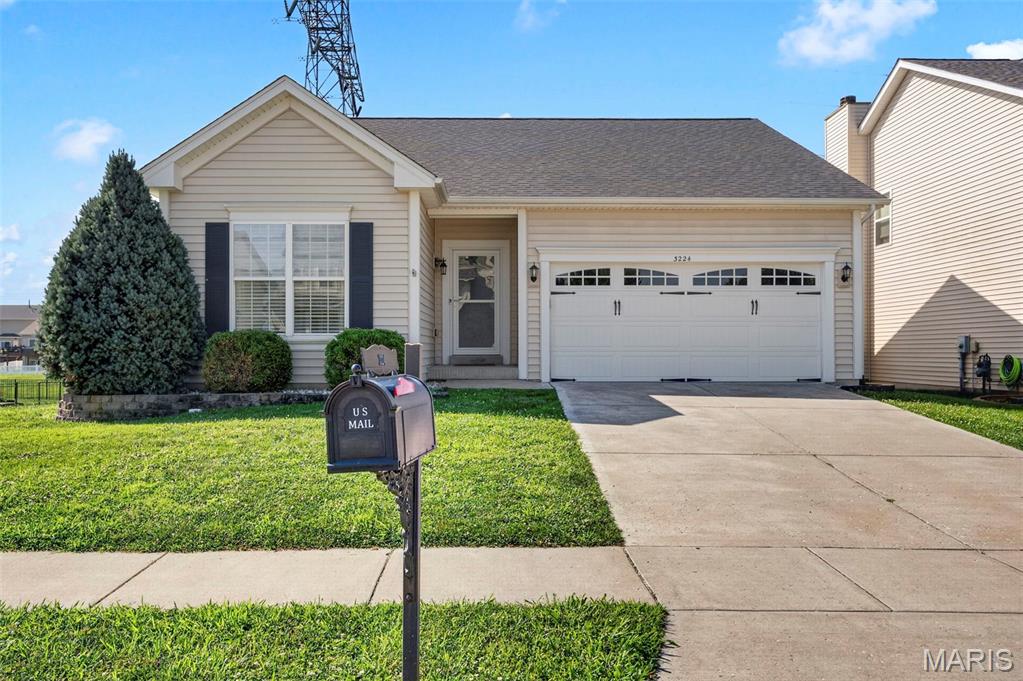 Photo of 3224 Stowe Landing, St Charles, MO 63301 (MLS # 26041632)
