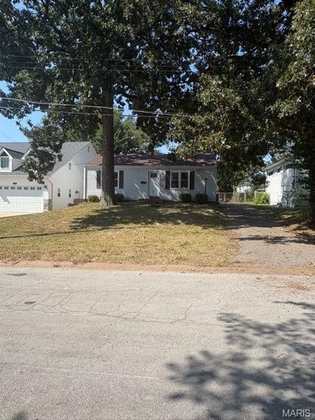 Tiny photo for 633 S Elliott Avenue, Kirkwood, MO 63122 (MLS # 26061270)