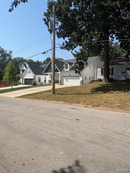 Tiny photo for 633 S Elliott Avenue, Kirkwood, MO 63122 (MLS # 26061270)