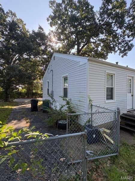 Tiny photo for 633 S Elliott Avenue, Kirkwood, MO 63122 (MLS # 26061270)