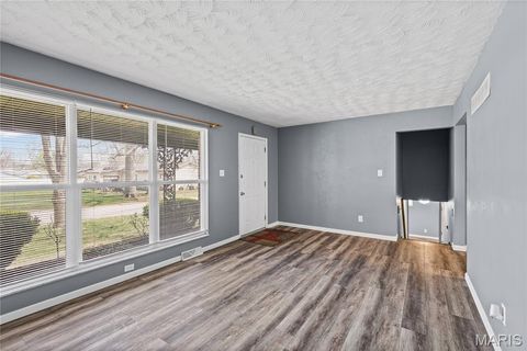 Tiny photo for 1963 Maple Lane, Arnold, MO 63010 (MLS # 26018669)