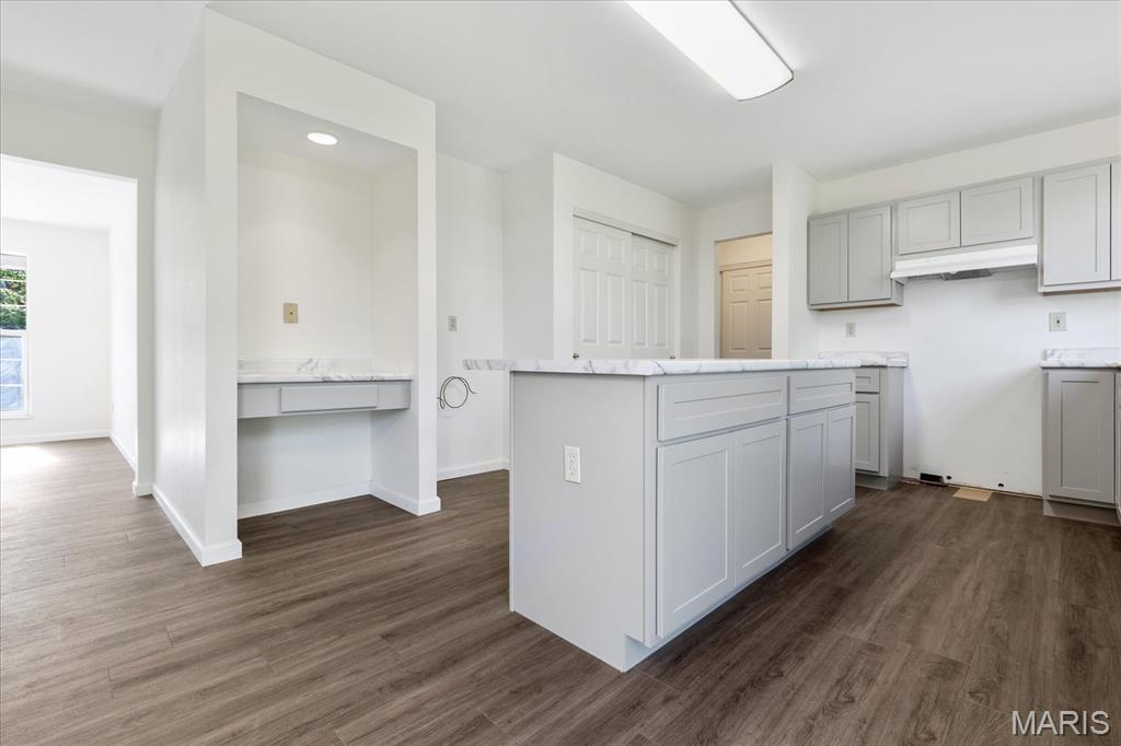 Hickory Manor Village A - Residential