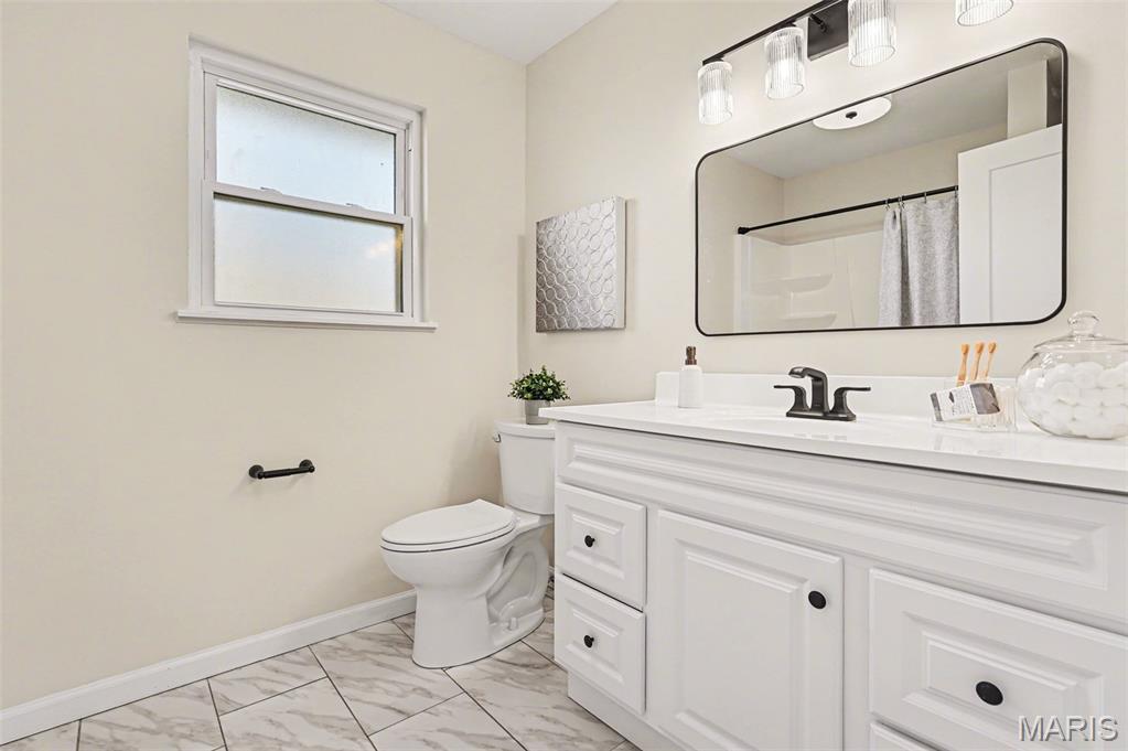 TODEBUSCH ACRES 1 & RESUB PT LOT 1 & A & B - Residential