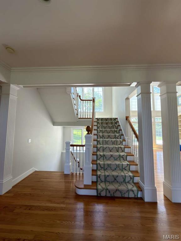 Town & Country Manor - Residential