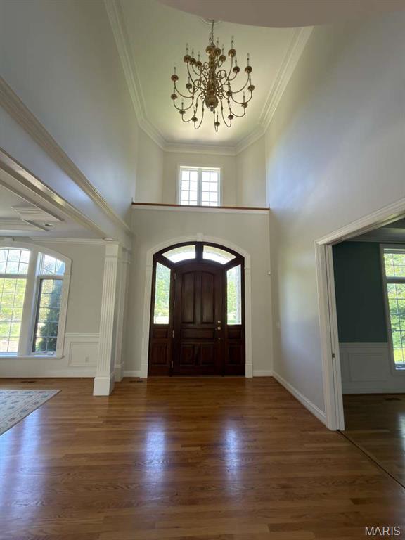 Town & Country Manor - Residential