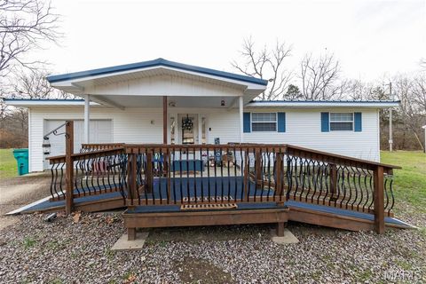Photo of 12660 Beaver Manor Road, Rolla, MO 65401 (MLS # 25079656)