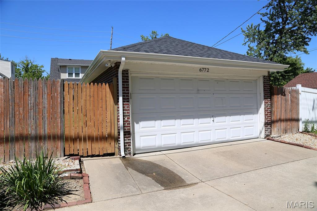 Sadler Place Add - Residential