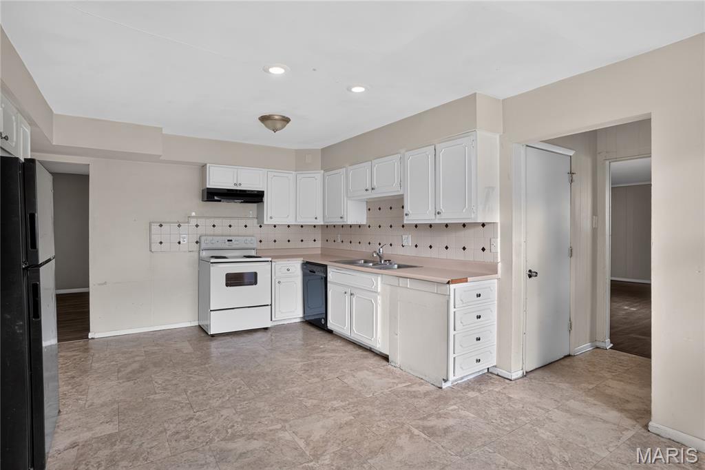 550 Monceau Drive