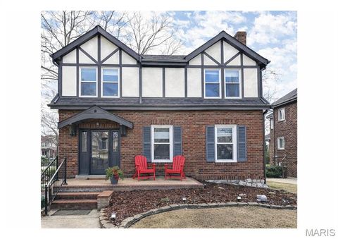 Photo of 7440 Teasdale Avenue, University City, MO 63130 (MLS # 25081993)