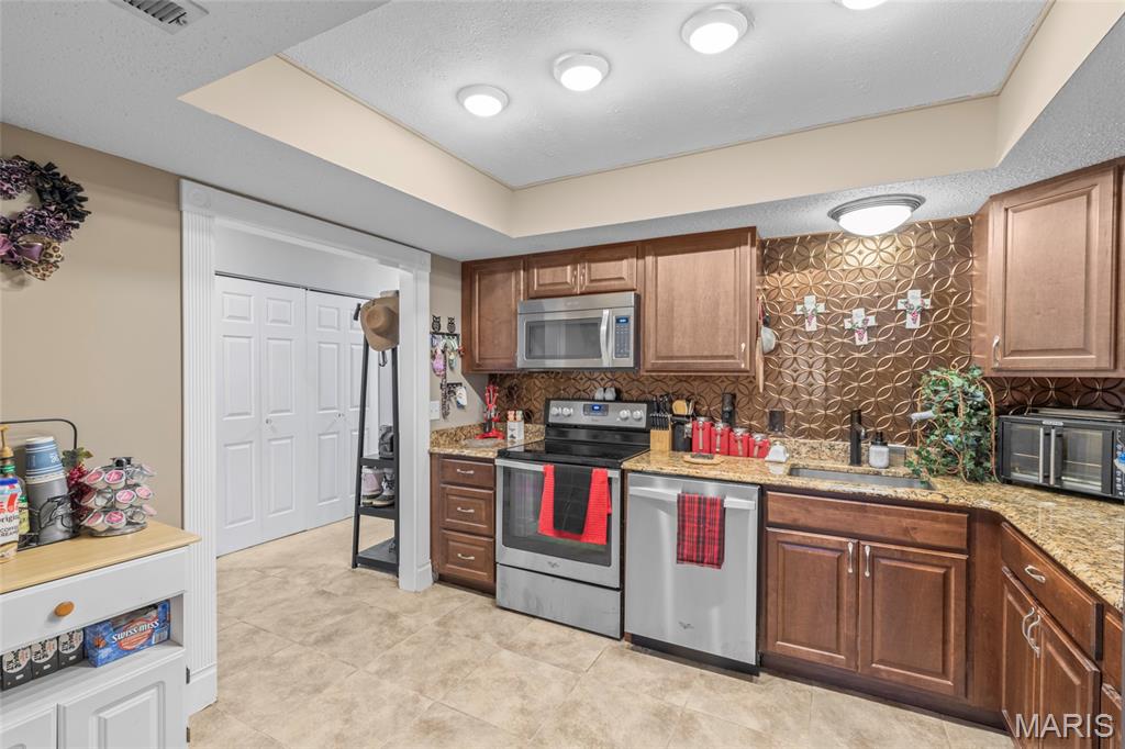 Cambridge Courts - Residential