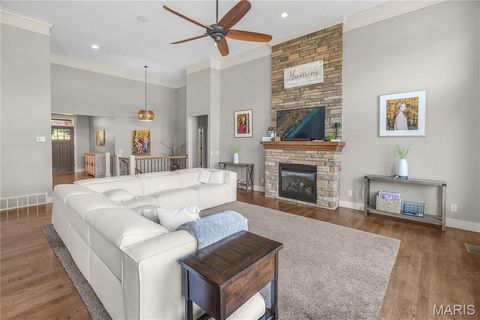 Tiny photo for 161 Darby Circle, Cape Girardeau, MO 63701 (MLS # 26029591)